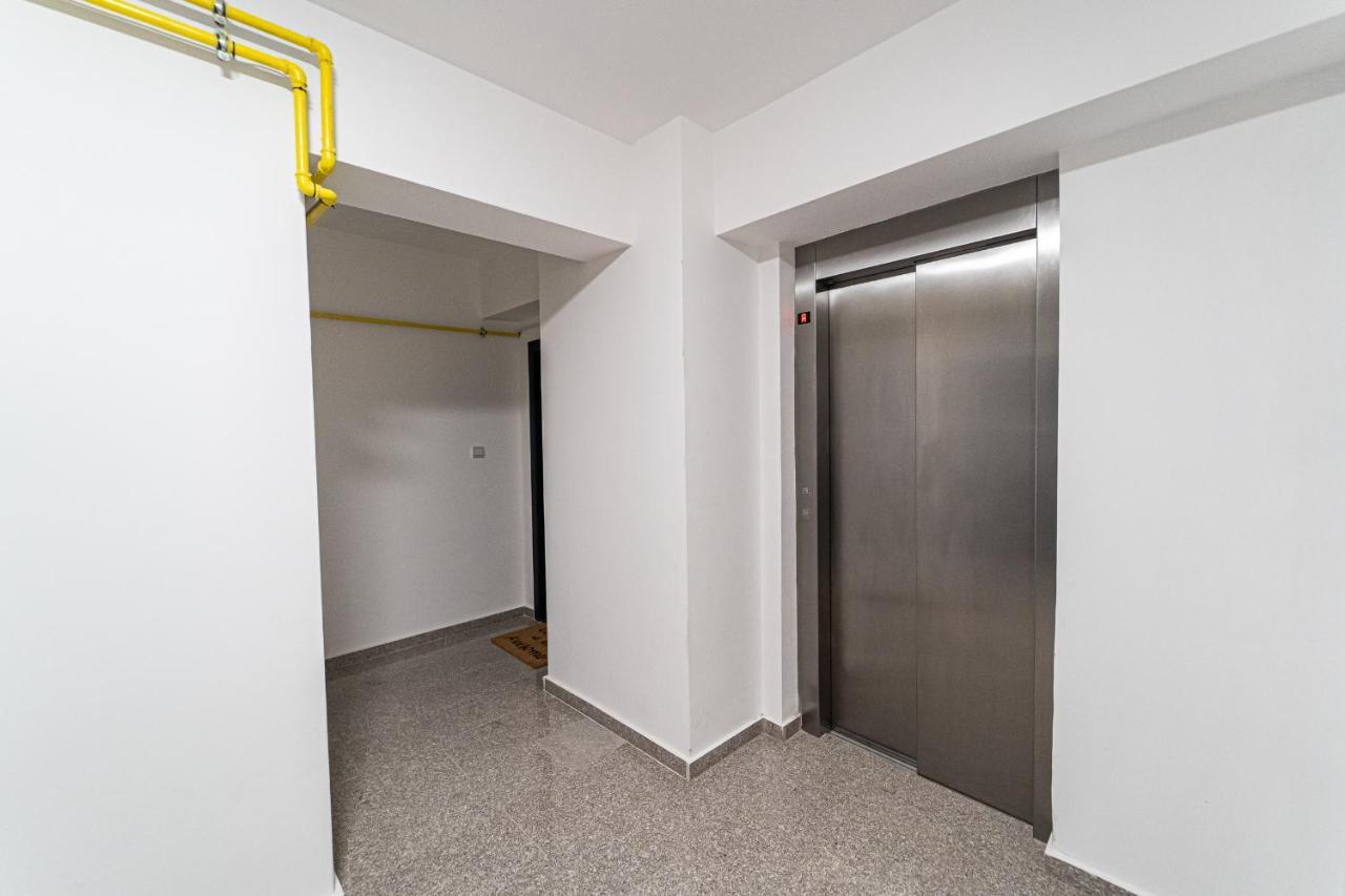 Apartament Delux Bacau Luaran gambar